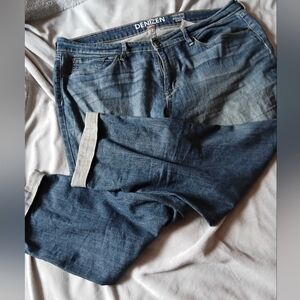 Levi's Blue Straight Leg Jeans Classic Style